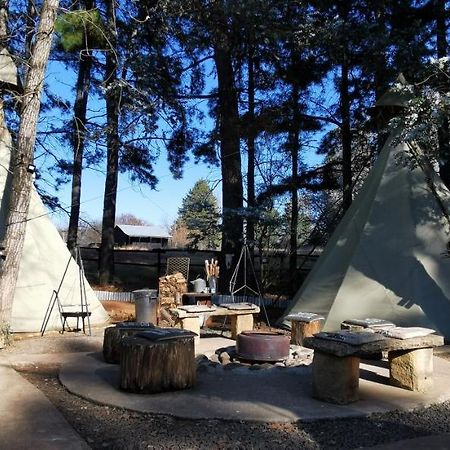 Готель Nguni Moon Tepee Camp Андерберґ Екстер'єр фото