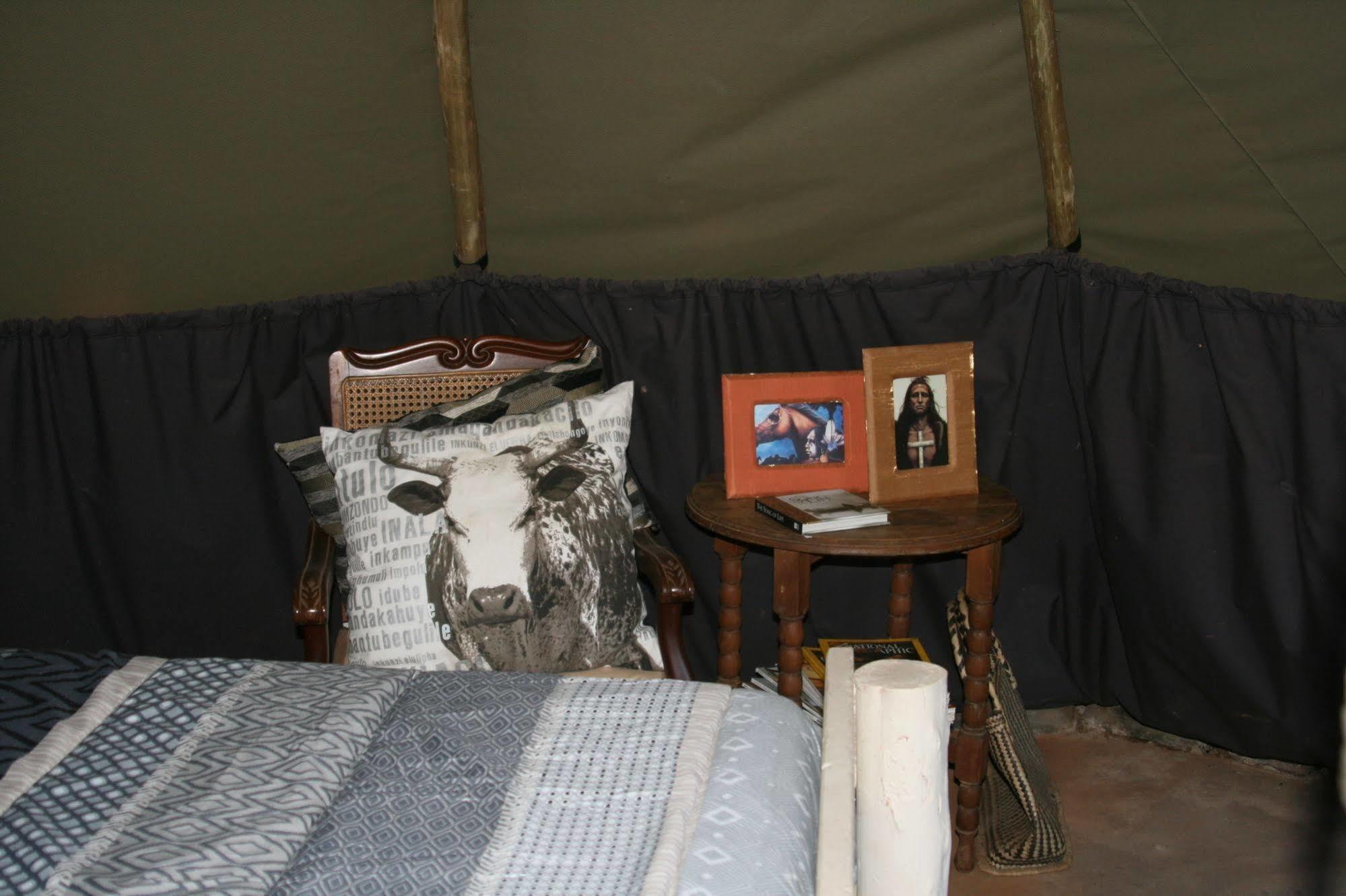 Готель Nguni Moon Tepee Camp Андерберґ Екстер'єр фото